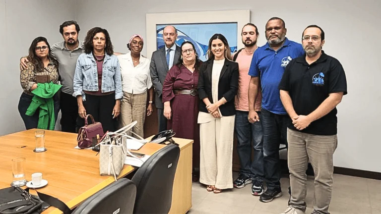 Em audiência com o Sepe, governador anuncia decreto com a correção do complemento do piso nacional do magistério